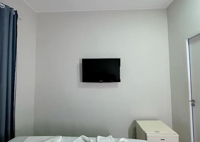 Aluguéis de temporada: Hotel Eldorado Economic