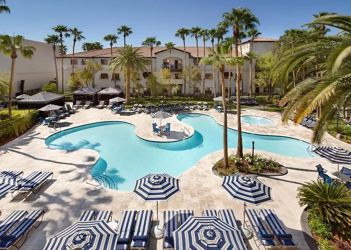 Hotel do aeroporto: Tuscany Suites & Casino