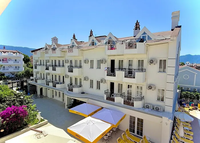 Hotel near College: Fidan Apart Hotel