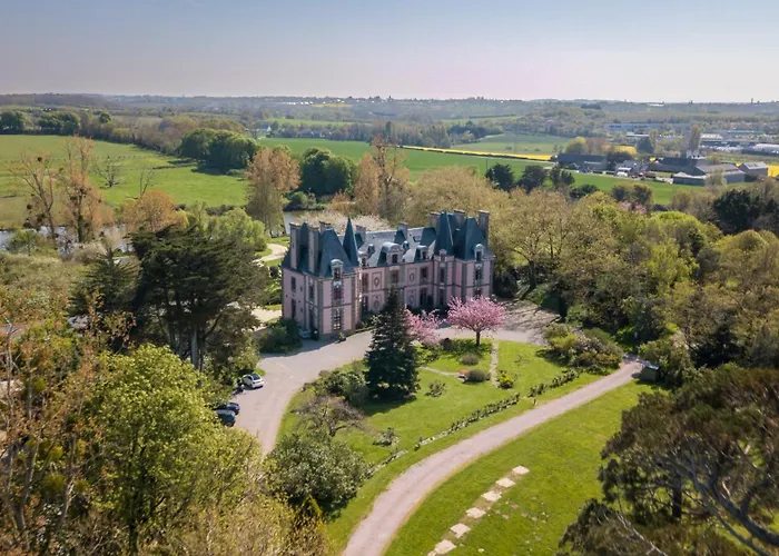 Chateau Du Colombier