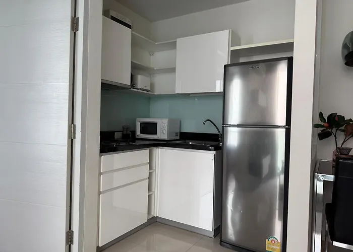 All Vacation Rentals Aspira G Sukhumvit 33