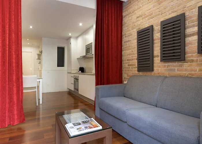 Vacation rental: Enjoybcn Gaudi Apartments
