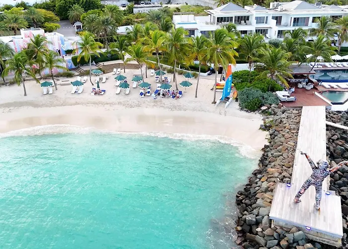 Hodges Bay & Spa, An Hq Luxury & Residences
