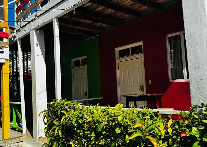 Go Slow Guesthouse