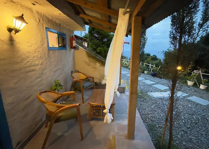 Guest house: Shivaya Since 1953