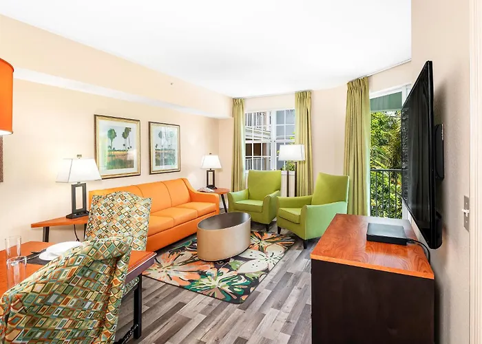 Mizner Place At Town Center, Fort Lauderdale