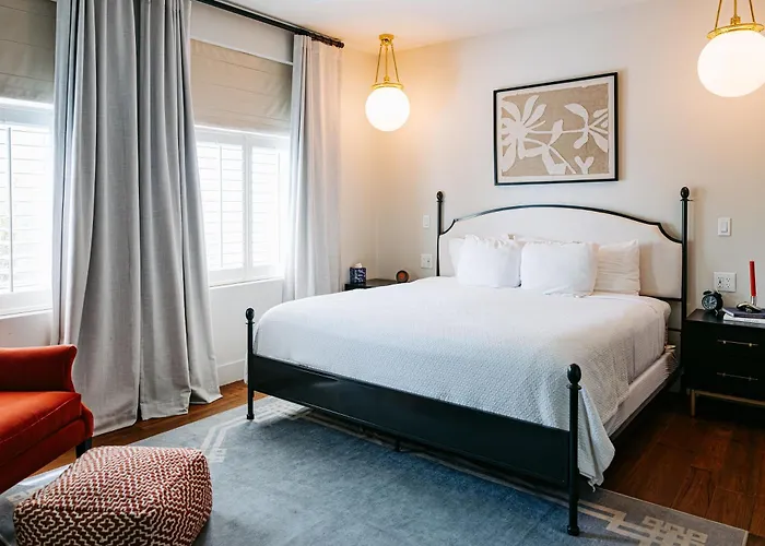 Luxury hotel only: Bespoke Inn Scottsdale