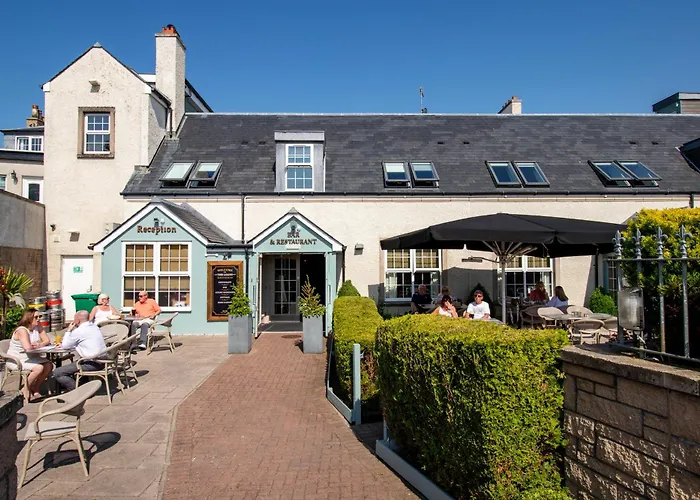 Airport Hotel: The Loans Inn