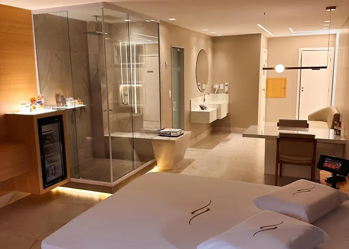 Hotel de praia: Motel Decameron (Adults Only)