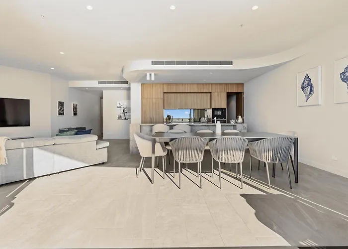 Encore Broadbeach - Official