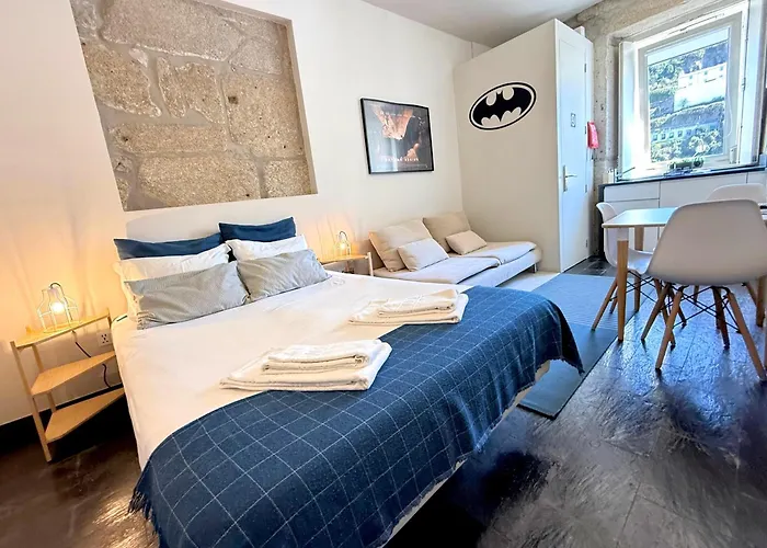 Ribeira Cinema Apartments