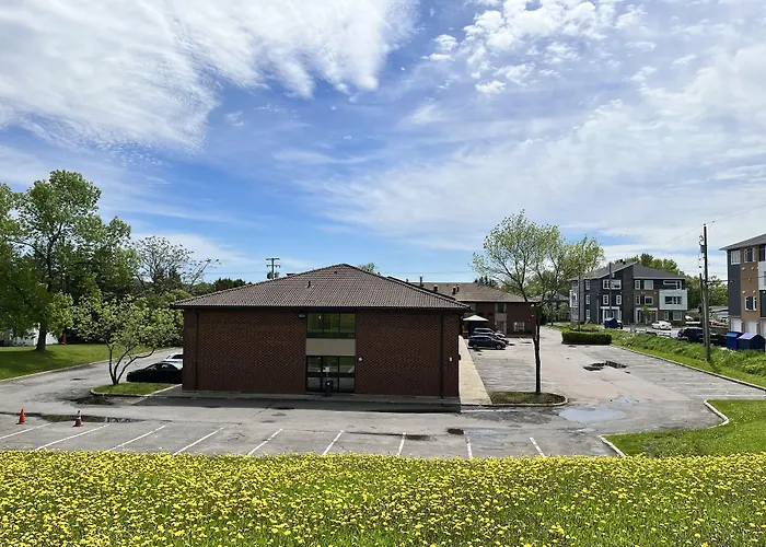 Golf hotel: Econo Lodge Airport Quebec