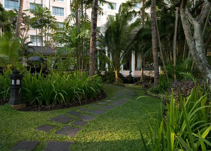 Resort: Melia Purosani Yogyakarta