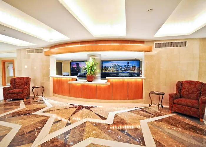 Family Friendly Hotels San Carlos New York