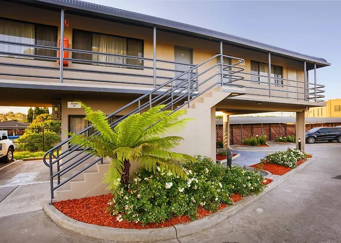 All Motels Mahoneys Motor Inn