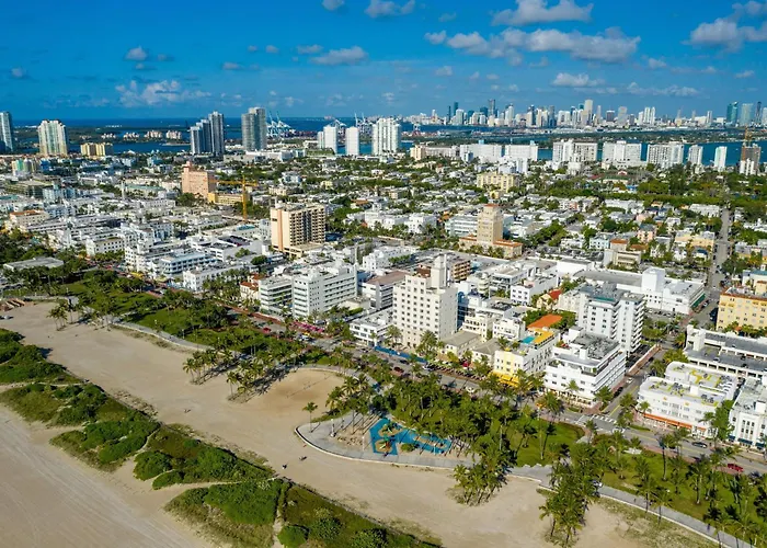 4 star hotel: Leslie Hotel Ocean Drive