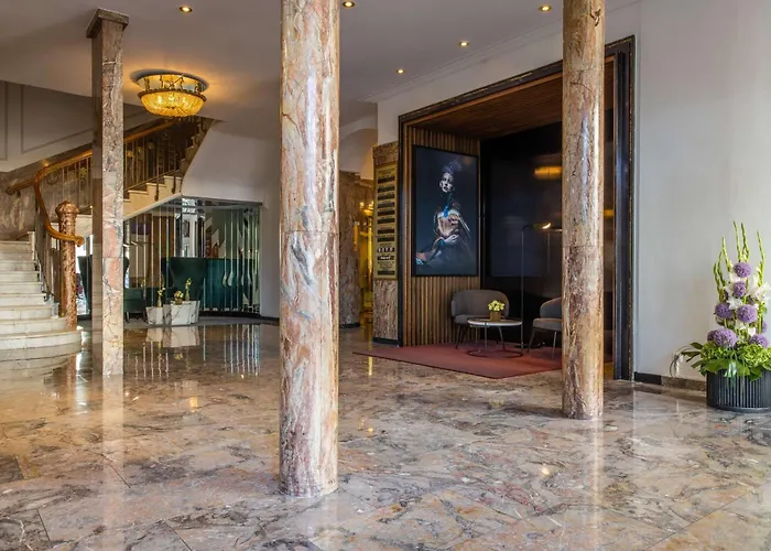 Centraal gelegen hotel: Radisson Blu Hotel Schwarzer Bock Wiesbaden