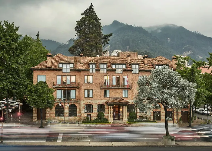 Resort: Four Seasons Hotel Casa Medina Bogota