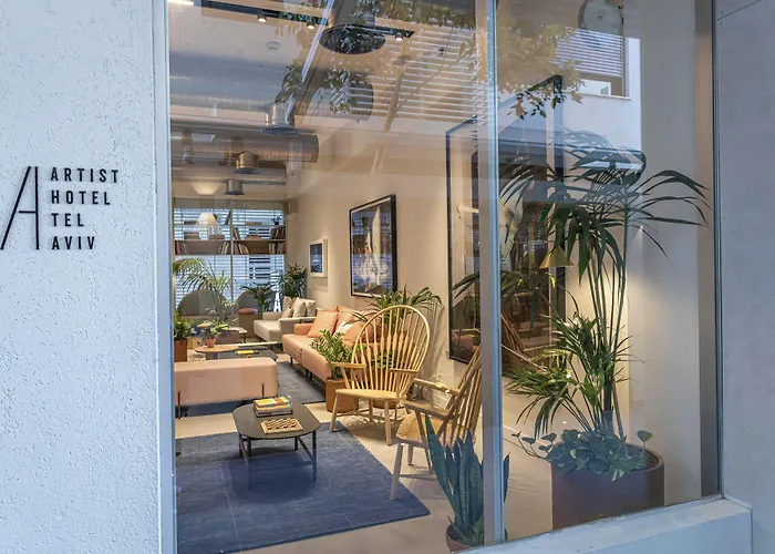 Pet Friendly hotel: Artist Hotel - An Atlas Boutique Hotel