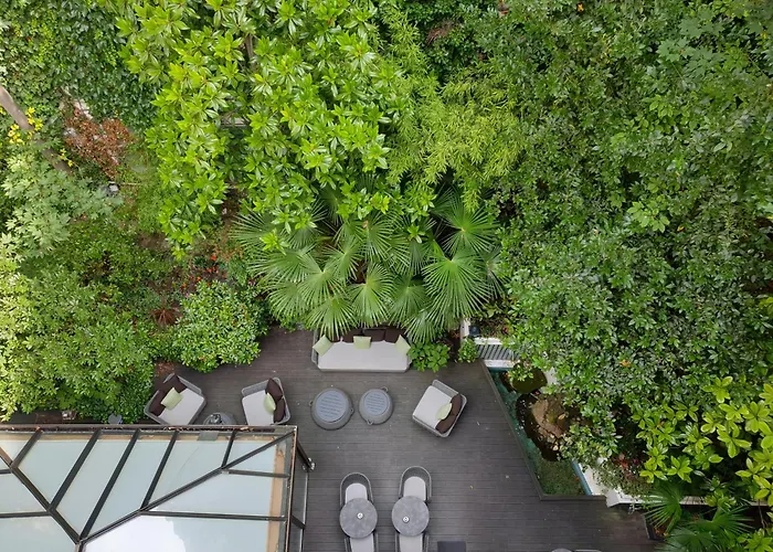 Hôtel accueillant les animaux: Garden-Elysée