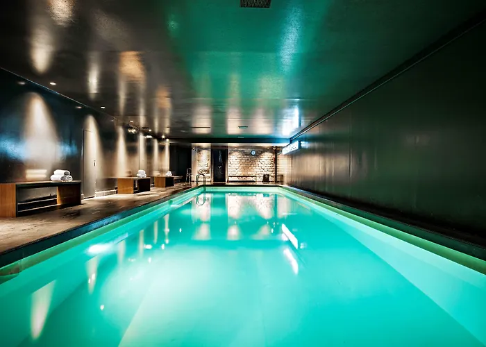 Saint James Albany Spa