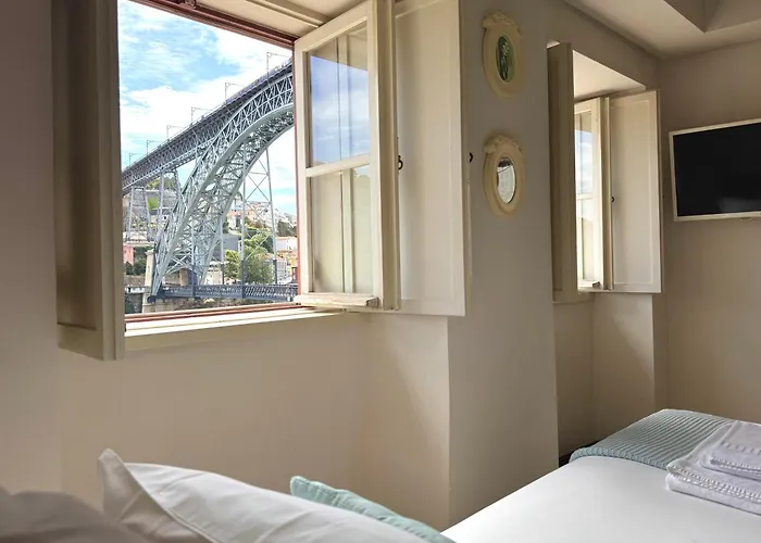 Ribeira Cinema Apartments