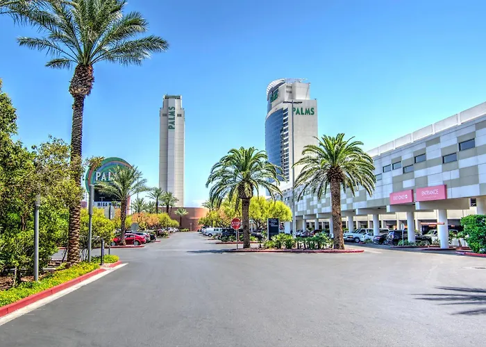 Hotel con golf: Luxury Suites At Palms Place