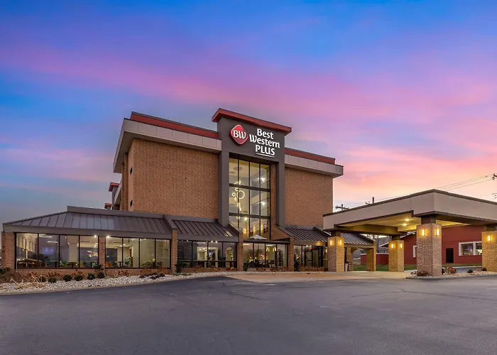 Pet Friendly hotel: Best Western Plus St. Louis West-Westport