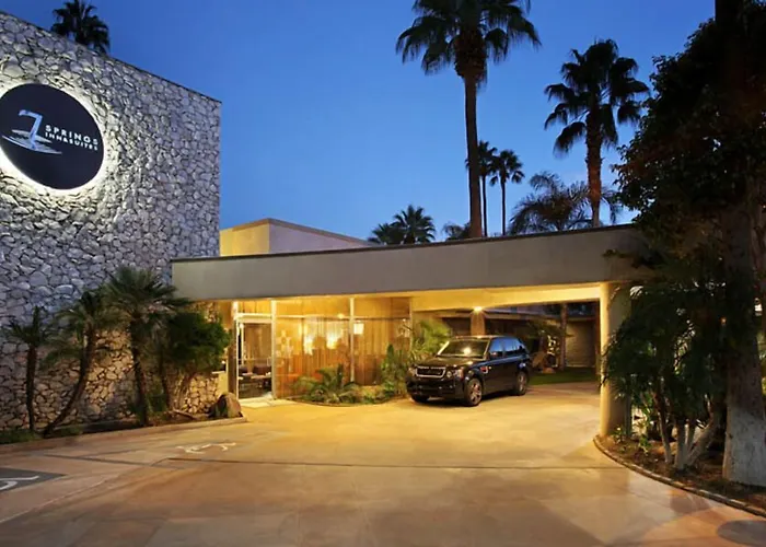 Hôtel accueillant les animaux: 7 Springs Inn & Suites