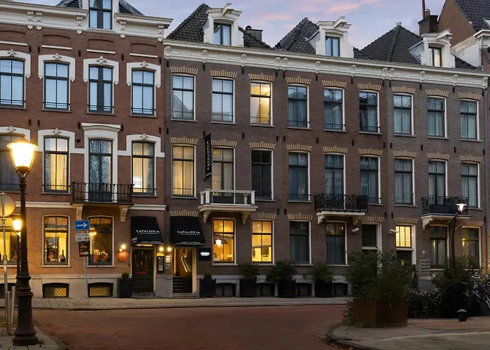 Сity center hotels Catalonia Vondel Amsterdam