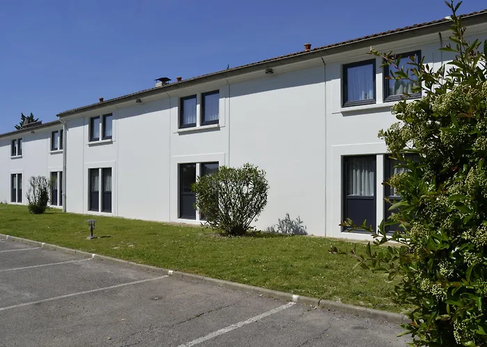 Hotel: Hotel Du Parc Euromedecine By Akena