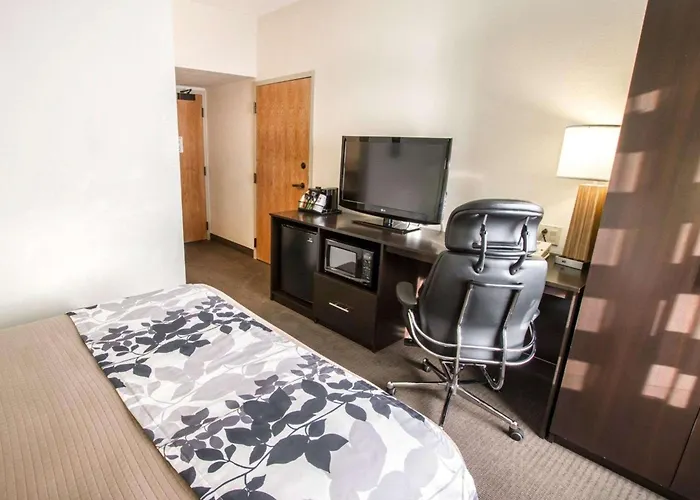 Hotel near College: Sleep Inn North Scottsdale Near Mayo Clinic