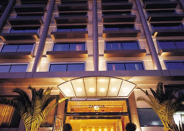 Hotel Con Piscina Athens Zafolia