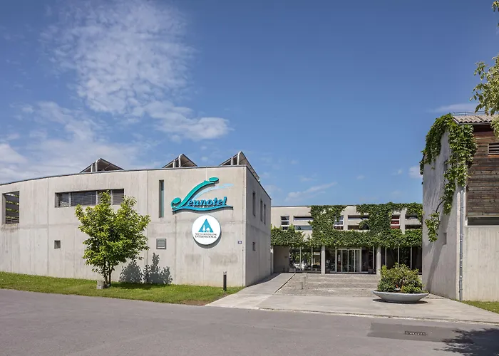 Lausanne Youth Jeunotel