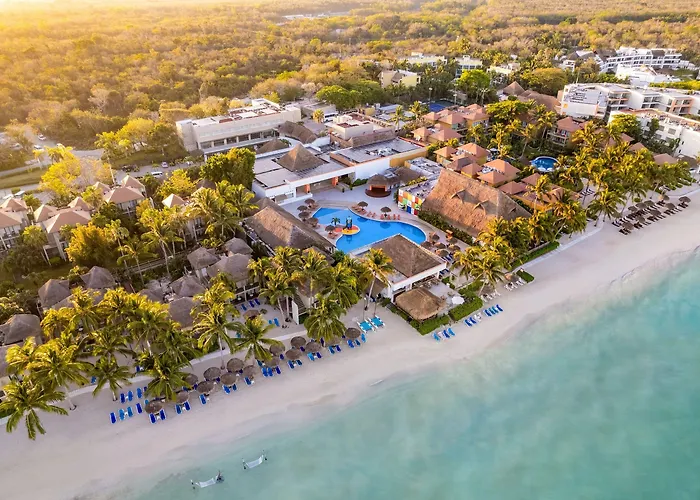 Luxury hotel only: Sunscape Sabor Cozumel