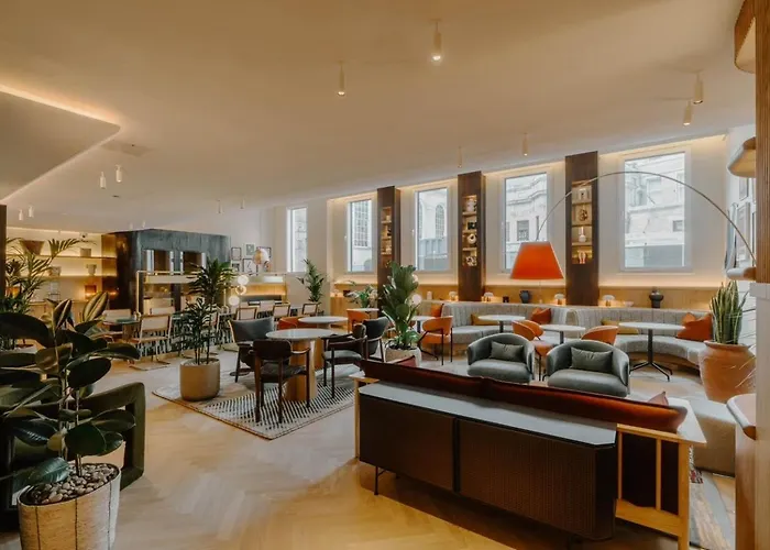 Dog friendly hotels Club Quarters St Paul'S, London