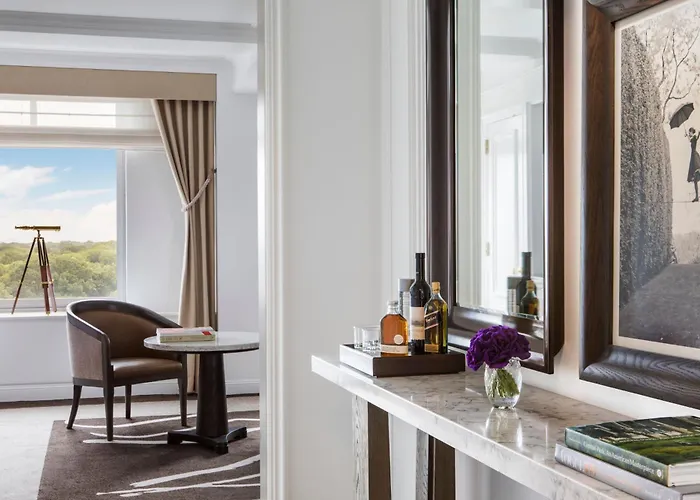 Jacuzzi hotel: The Ritz-Carlton New York, Central Park