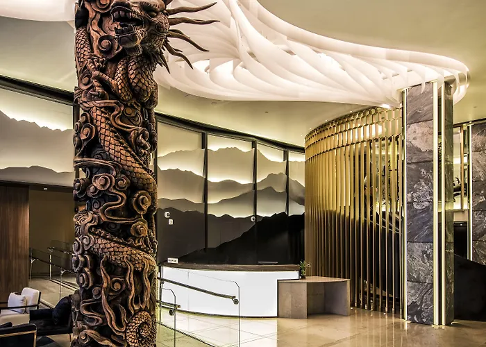 Cheap hotel: Hotel Fusion, A C-Two Hotel