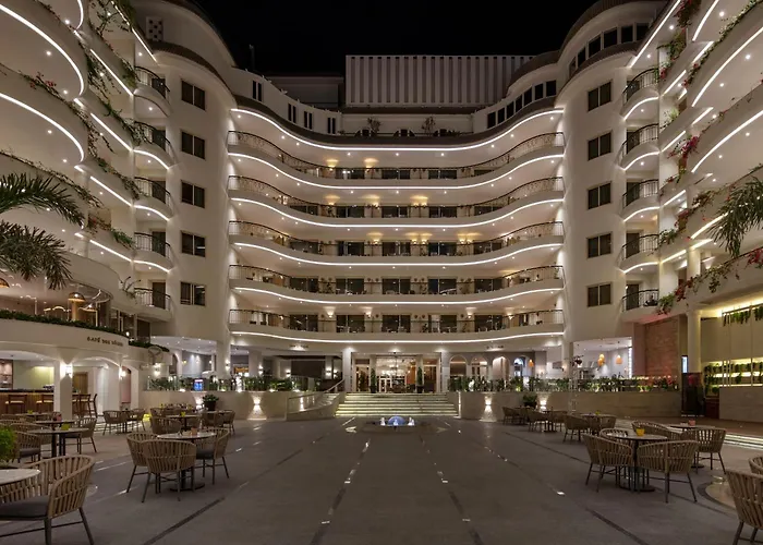 Hotel con vista: Steigenberger Nile Palace Luxor - Convention Center