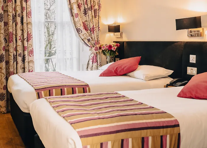 Athena - B&B