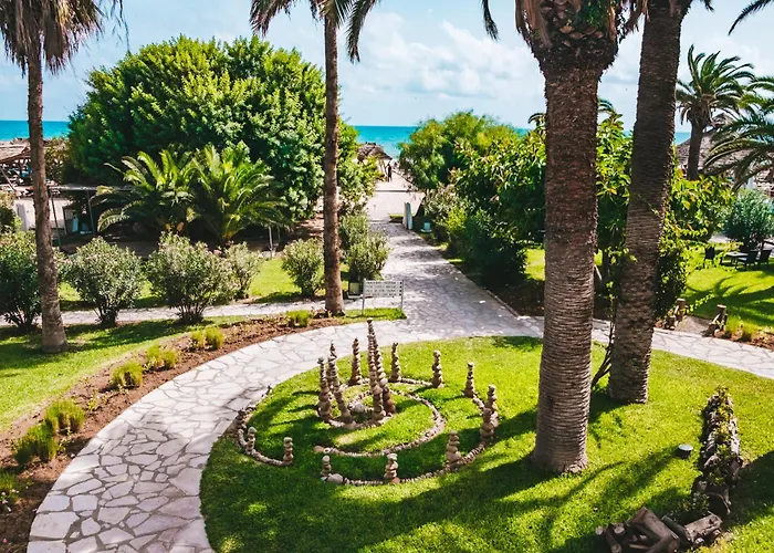Hotel adatto agli animali: The Orangers Beach Resort And Bungalows All Inclusive