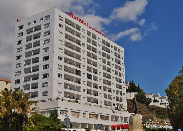 Golf hotel: First Flatotel International