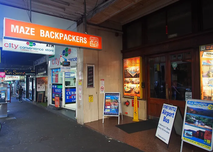Maze Backpackers -