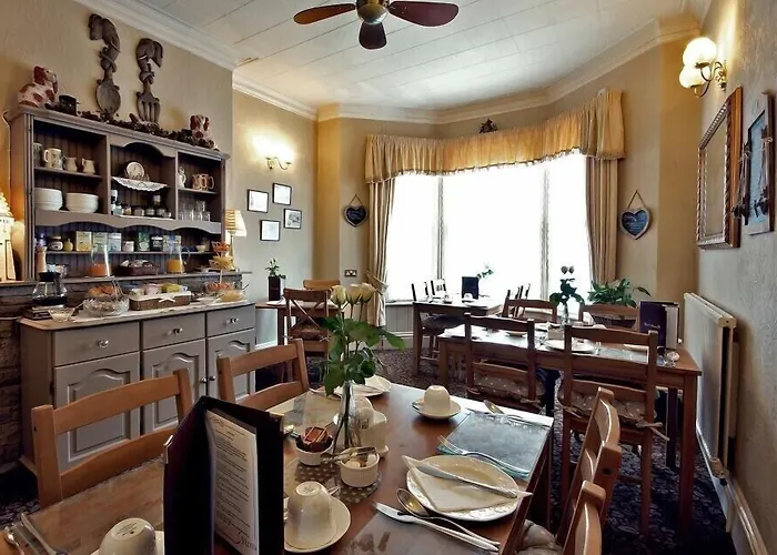 In Luxury hotels Farthings
