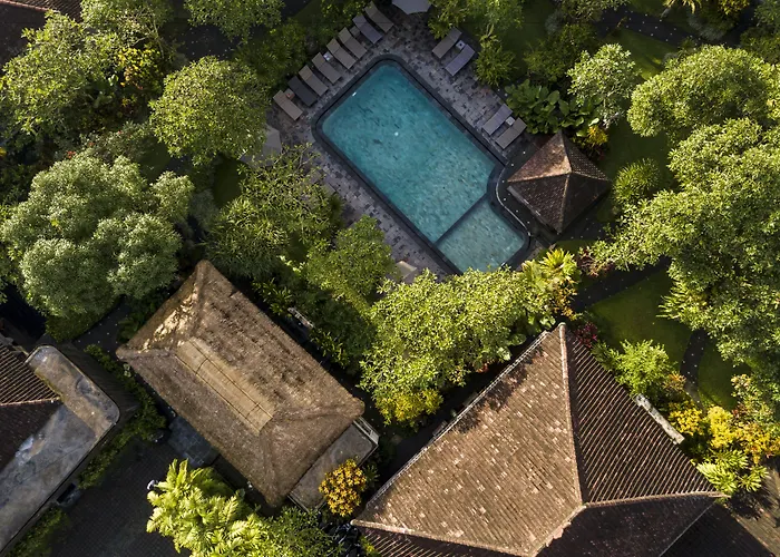Dog friendly hotels Sri Ratih Cottages, Chse Certified
