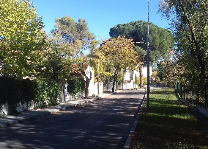  Hostal Aravaca Garden
