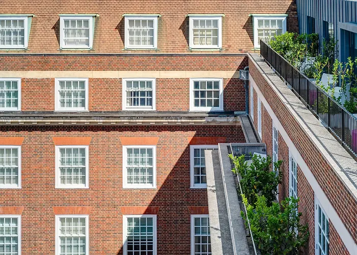 Apex Temple Court Hotel