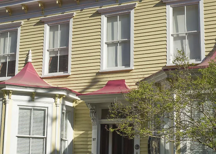 B&B only: Barksdale House Inn