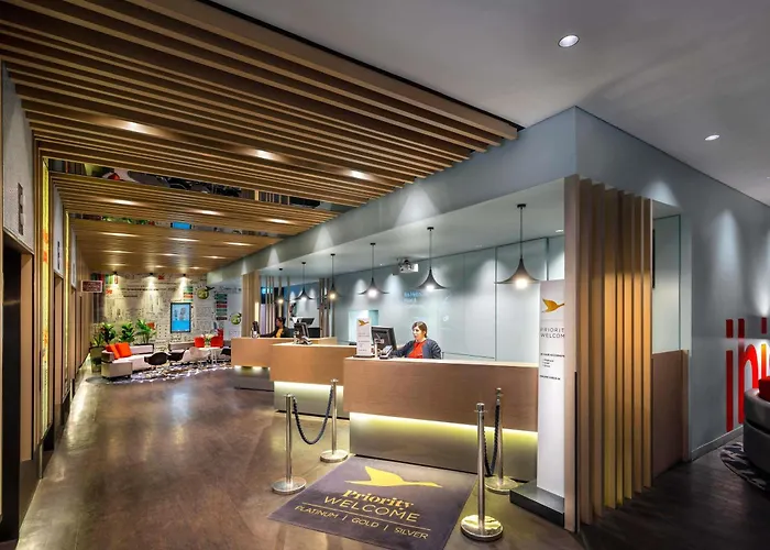 Ibis Melbourne And Apartments