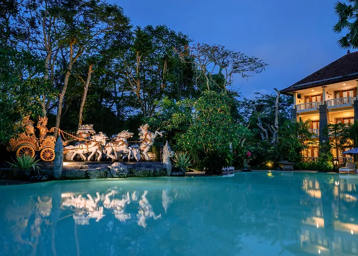 Hotel with view: Hotel Kumala Pantai